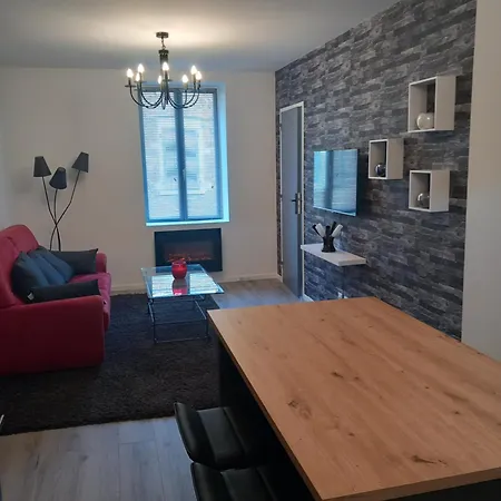 Ferienwohnung Le Domaine De Thizy Exterior foto
